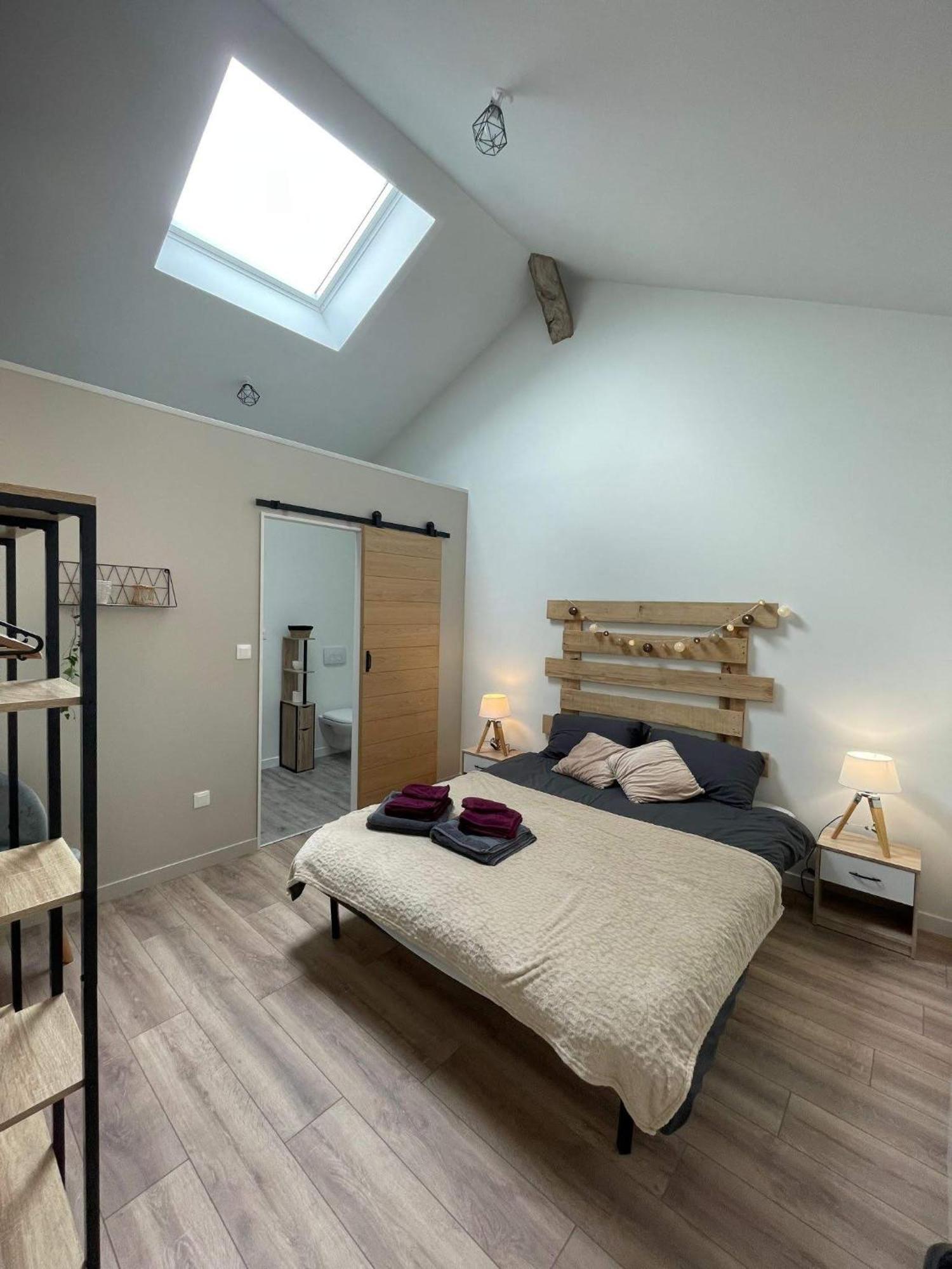 Les Iris - Chene Bed & Breakfast