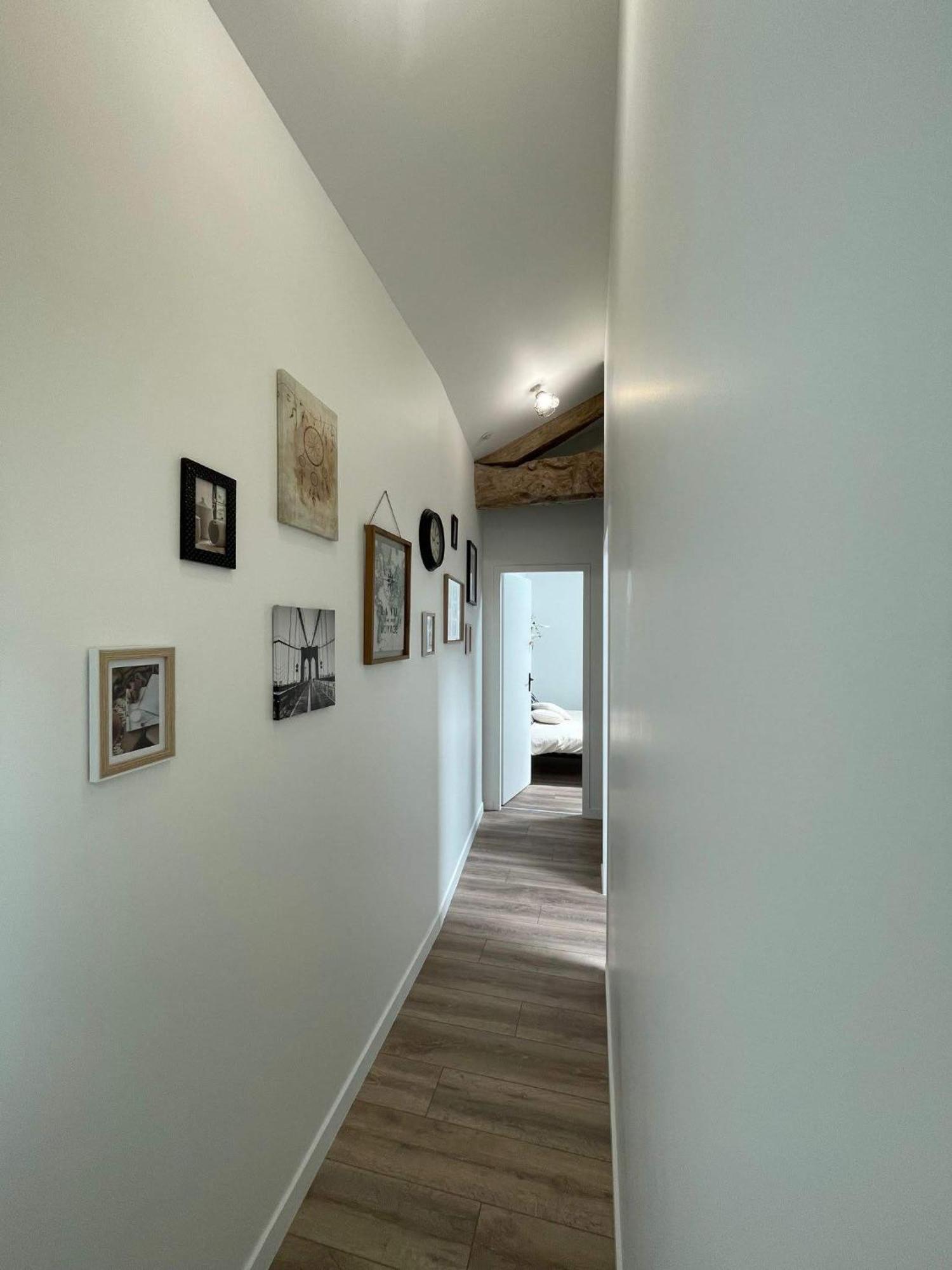 Les Iris - Chene Bed & Breakfast Avanton
